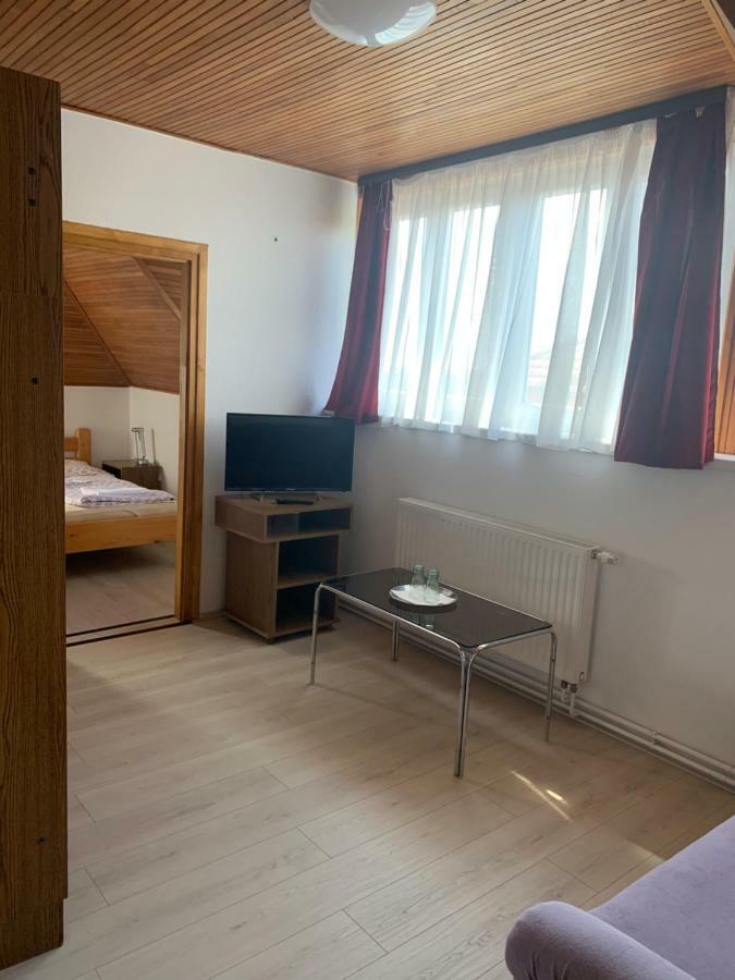 Aranyszarvas-Goldener Hirsch Pension Zalakaros Eksteriør billede
